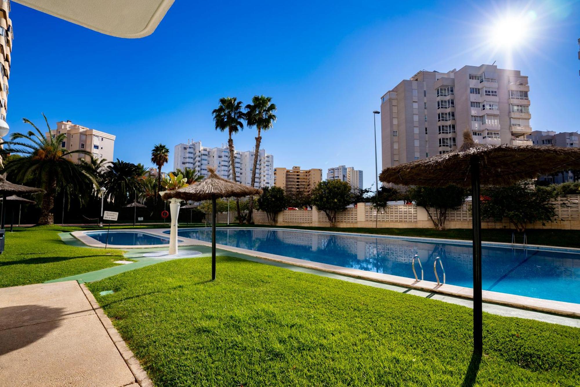 Apartamento Faro Blanco Аликанте Экстерьер фото