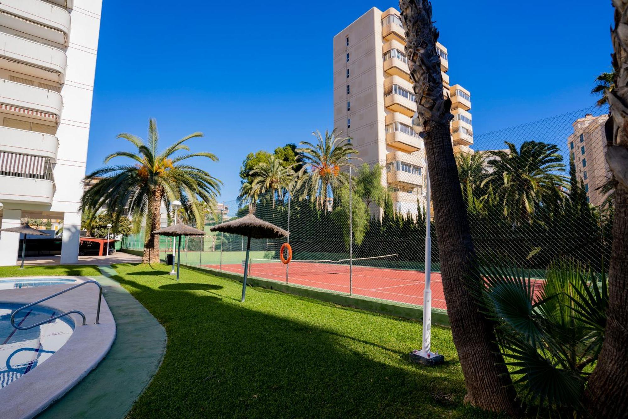 Apartamento Faro Blanco Аликанте Экстерьер фото
